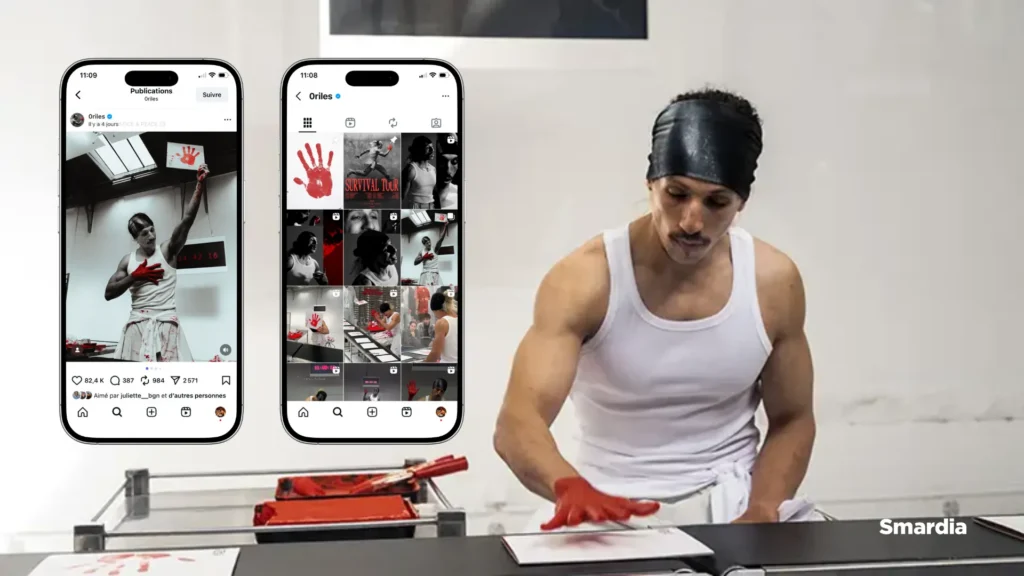 L'artiste Rilès au moment de réaliser sa nouvelle performance "The 25th Hour" avec 2 téléphones qui montrent le réseau Instagram de Rilès.